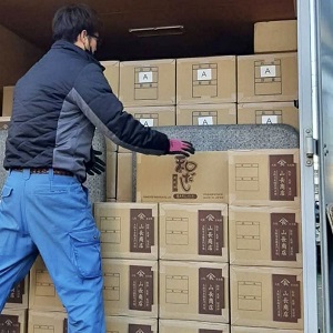 先週金曜日に今年最終の海外向けの出荷を行いました！